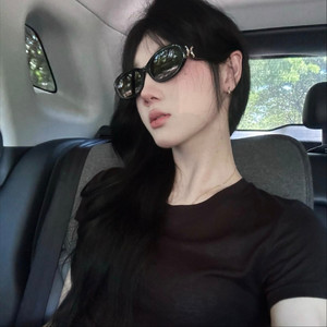 丰满少妇人妻无码
