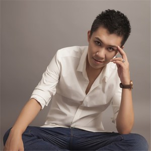 男同GaYGAYS✅自慰偷拍
