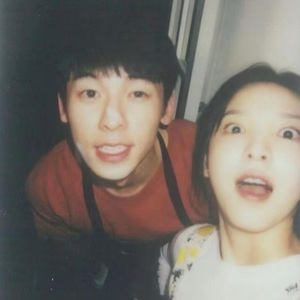 欧菜换妻性爱视频在线观看
